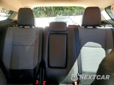Zdjęcie 10 z 13 samochodu: 2017 FORD ESCAPE SE VIN:1FMCU0GD4HUD65503 - miniatura