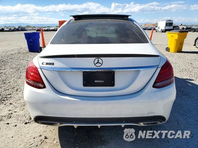 Zdjęcie 6 z 12 samochodu: 2015 MERCEDES-BENZ C 300 VIN:55SWF4JB3FU050576 - miniatura