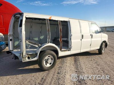 Trzecie zdjęcie samochodu z tyłu: 2025 CHEVROLET EXPRESS 2500 CARGO DELIVERY VAN VIN:1GCWGBFPXS1278049 - miniatura