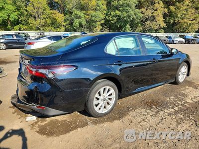 Trzecie zdjęcie samochodu z tyłu: 2024 TOYOTA CAMRY LE VIN:4T1C11AK4RU867192 - miniatura