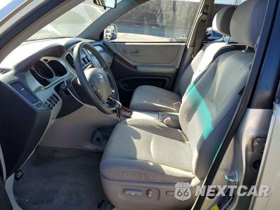 Zdjęcie 7 z 13 samochodu: 2006 TOYOTA HIGHLANDER HYBRID VIN:JTEDW21A560010644 - miniatura