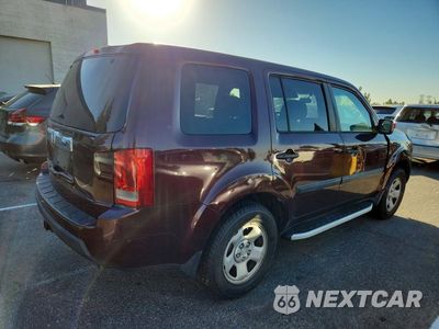 Trzecie zdjęcie samochodu z tyłu: 2011 HONDA PILOT LX VIN:5FNYF3H20BB016132 - miniatura