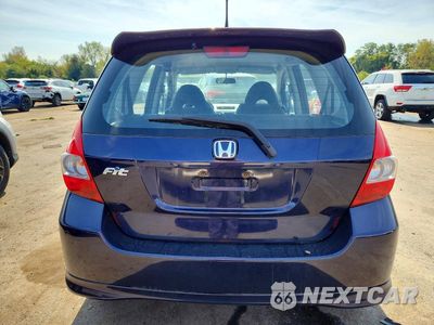 Zdjęcie 6 z 13 samochodu: 2008 HONDA FIT SPORT VIN:JHMGD38648S074243 - miniatura
