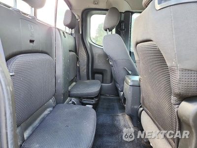 Zdjęcie 10 z 12 samochodu: 2005 NISSAN FRONTIER SE VIN:1N6AD06W55C407061 - miniatura
