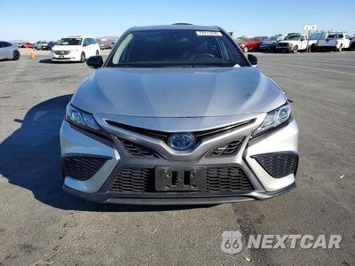 Piąte zdjęcie samochodu w środku: 2022 TOYOTA CAMRY HYBRID SE NIGHTSHADE VIN:4T1G31AK6NU041756 - miniatura