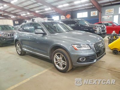 Czwarte zdjęcie samochodu z boku: 2017 AUDI Q5 PREMIUM VIN:WA1C2AFP3HA089645 - miniatura