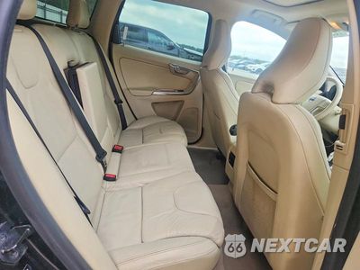 Zdjęcie 10 z 12 samochodu: 2013 VOLVO XC60 3.2 VIN:YV4952DL1D2391756 - miniatura