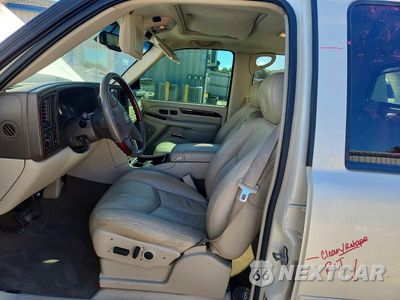 Zdjęcie 7 z 13 samochodu: 2005 CADILLAC ESCALADE EXT VIN:3GYEK62N75G193384 - miniatura