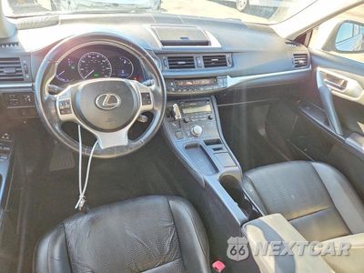 Zdjęcie 8 z 12 samochodu: 2012 LEXUS CT 200 VIN:JTHKD5BH6C2101788 - miniatura