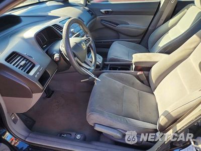 Zdjęcie 7 z 12 samochodu: 2008 HONDA CIVIC LX VIN:2HGFA16578H339007 - miniatura