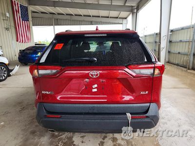 Zdjęcie 6 z 13 samochodu: 2024 TOYOTA RAV4 XLE VIN:2T3W1RFV1RW301187 - miniatura