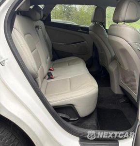 Zdjęcie 6 z 10 samochodu: 2018 HYUNDAI TUCSON SEL VIN:KM8J3CA41JU714885 - miniatura