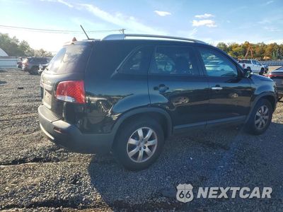 Trzecie zdjęcie samochodu z tyłu: 2012 KIA SORENTO LX VIN:5XYKT3A6XCG201763 - miniatura