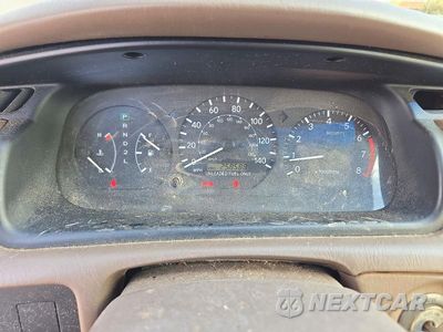 Zdjęcie 9 z 12 samochodu: 1999 TOYOTA CAMRY CE VIN:4T1BG22K3XU565064 - miniatura