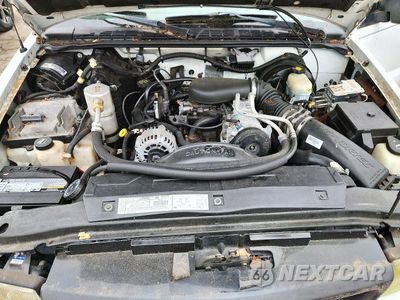 Zdjęcie 11 z 12 samochodu: 2002 GMC SONOMA VIN:1GTCS19W028200241 - miniatura