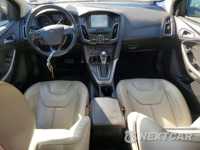 Zdjęcie 8 z 12 samochodu: 2017 FORD FOCUS TITANIUM VIN:1FADP3J25HL288368 - miniatura