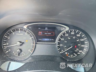 Zdjęcie 9 z 12 samochodu: 2020 NISSAN PATHFINDER SL VIN:5N1DR2CN4LC606216 - miniatura