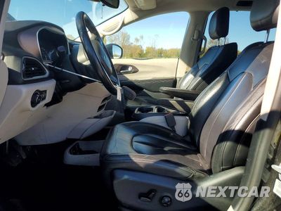 Zdjęcie 7 z 13 samochodu: 2017 CHRYSLER PACIFICA TOURING L VIN:2C4RC1BG0HR688534 - miniatura