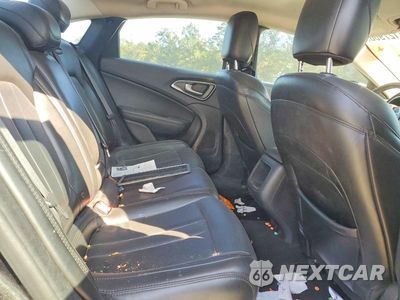 Zdjęcie 10 z 12 samochodu: 2016 CHRYSLER 200 LIMITED VIN:1C3CCCABXGN188601 - miniatura