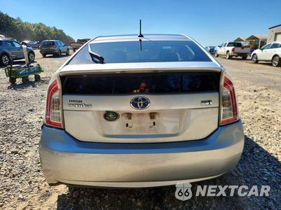 Zdjęcie 6 z 12 samochodu: 2012 TOYOTA PRIUS THREE VIN:JTDKN3DUXC5515958 - miniatura