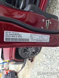 Zdjęcie 14 z 14 samochodu: 2022 JEEP COMPASS LIMITED VIN:3C4NJDCB0NT238917 - miniatura