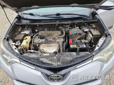 Zdjęcie 12 z 14 samochodu: 2016 TOYOTA RAV4 XLE VIN:2T3WFREV8GW281004 - miniatura