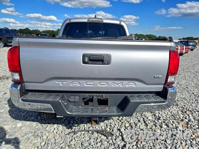 Zdjęcie 6 z 12 samochodu: 2018 TOYOTA TACOMA SR5 V6 VIN:5TFAZ5CN4JX064565 - miniatura