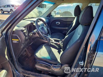 Zdjęcie 7 z 12 samochodu: 2017 KIA SOUL + VIN:KNDJP3A55H7459524 - miniatura