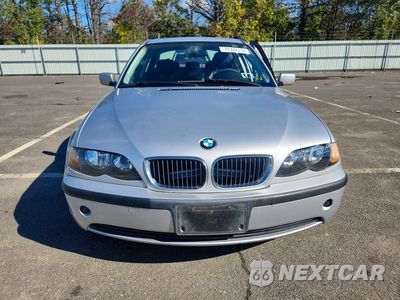 Piąte zdjęcie samochodu w środku: 2003 BMW 325 I VIN:WBAET37473NH03397 - miniatura