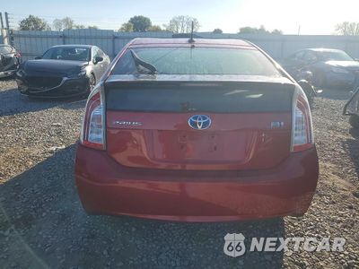 Zdjęcie 6 z 12 samochodu: 2014 TOYOTA PRIUS THREE VIN:JTDKN3DU9E0385929 - miniatura