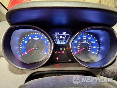 Zdjęcie 9 z 12 samochodu: 2016 HYUNDAI ELANTRA SE VIN:5NPDH4AE0GH728796 - miniatura