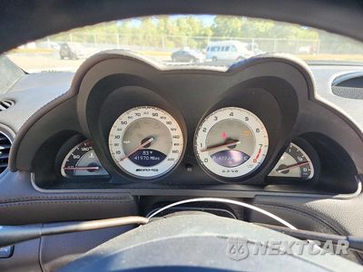 Zdjęcie 9 z 12 samochodu: 2011 MERCEDES-BENZ SL 63 AMG VIN:WDBSK7AA8BF160922 - miniatura