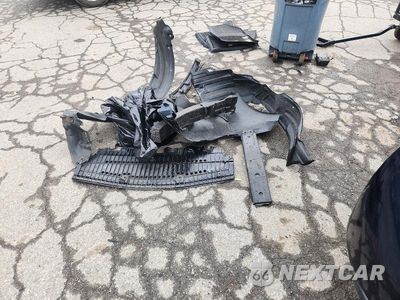 Zdjęcie 12 z 13 samochodu: 2018 TOYOTA COROLLA LE VIN:2T1BURHE8JC122128 - miniatura