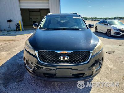 Piąte zdjęcie samochodu w środku: 2016 KIA SORENTO LX VIN:5XYPG4A35GG025622 - miniatura