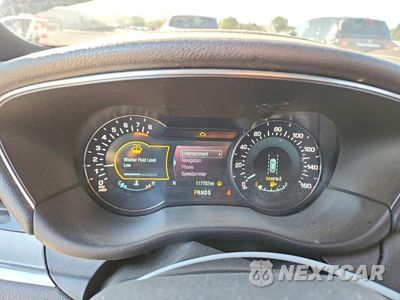 Zdjęcie 9 z 13 samochodu: 2017 LINCOLN MKC RESERVE VIN:5LMTJ3DH7HUL40545 - miniatura