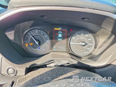 Zdjęcie 9 z 12 samochodu: 2017 SUBARU IMPREZA PREMIUM PLUS VIN:4S3GTAD6XH3706350 - miniatura