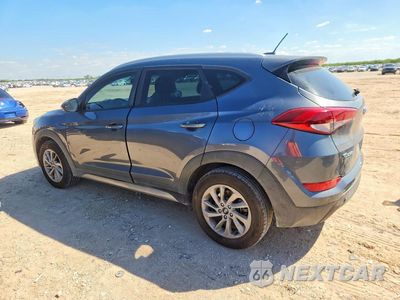 Drugie zdjęcie samochodu z przodu: 2017 HYUNDAI TUCSON SE VIN:KM8J33A4XHU252661 - miniatura
