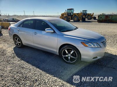 Czwarte zdjęcie samochodu z boku: 2007 TOYOTA CAMRY LE VIN:4T1BE46K57U064821 - miniatura