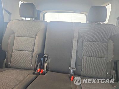 Zdjęcie 10 z 14 samochodu: 2021 CHEVROLET TRAVERSE LS VIN:1GNERFKW5MJ227921 - miniatura