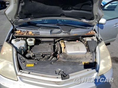 Zdjęcie 11 z 12 samochodu: 2004 TOYOTA PRIUS BASE VIN:JTDKB20U840109569 - miniatura
