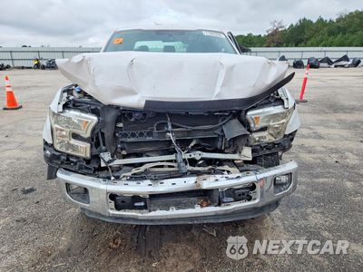 Piąte zdjęcie samochodu w środku: 2017 FORD F150 SUPERCREW VIN:1FTEW1CPXHFC79713 - miniatura
