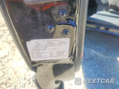 Zdjęcie 12 z 12 samochodu: 2002 CHEVROLET SILVERADO C1500 VIN:2GCEC19V621262288 - miniatura
