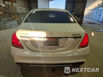 Zdjęcie 6 z 12 samochodu: 2014 MERCEDES-BENZ S 550 VIN:WDDUG8CB7EA046358 - miniatura