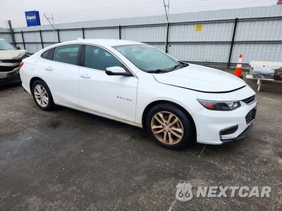 Czwarte zdjęcie samochodu z boku: 2017 CHEVROLET MALIBU LT VIN:1G1ZE5ST4HF206288 - miniatura