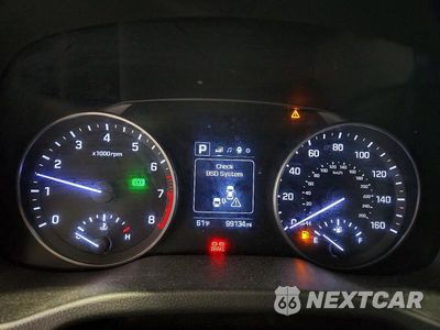 Zdjęcie 9 z 13 samochodu: 2018 HYUNDAI ELANTRA SEL VIN:5NPD84LF6JH301457 - miniatura