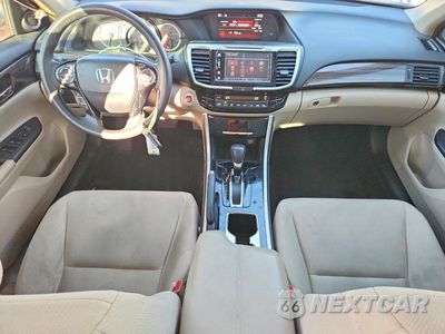 Zdjęcie 8 z 12 samochodu: 2017 HONDA ACCORD EX VIN:1HGCR2F77HA192981 - miniatura