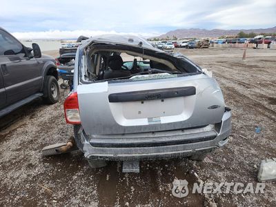 Zdjęcie 6 z 14 samochodu: 2015 JEEP COMPASS SPORT VIN:1C4NJCBA8FD262926 - miniatura