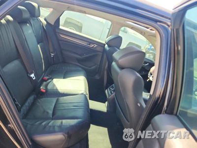 Zdjęcie 10 z 12 samochodu: 2018 HONDA ACCORD HYBRID EXL VIN:1HGCV3F62JA012708 - miniatura
