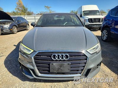 Piąte zdjęcie samochodu w środku: 2019 AUDI A3 PREMIUM PLUS VIN:WAUJEGFF4KA078981 - miniatura