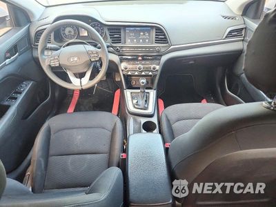 Zdjęcie 8 z 12 samochodu: 2020 HYUNDAI ELANTRA SEL VIN:5NPD84LFXLH527181 - miniatura